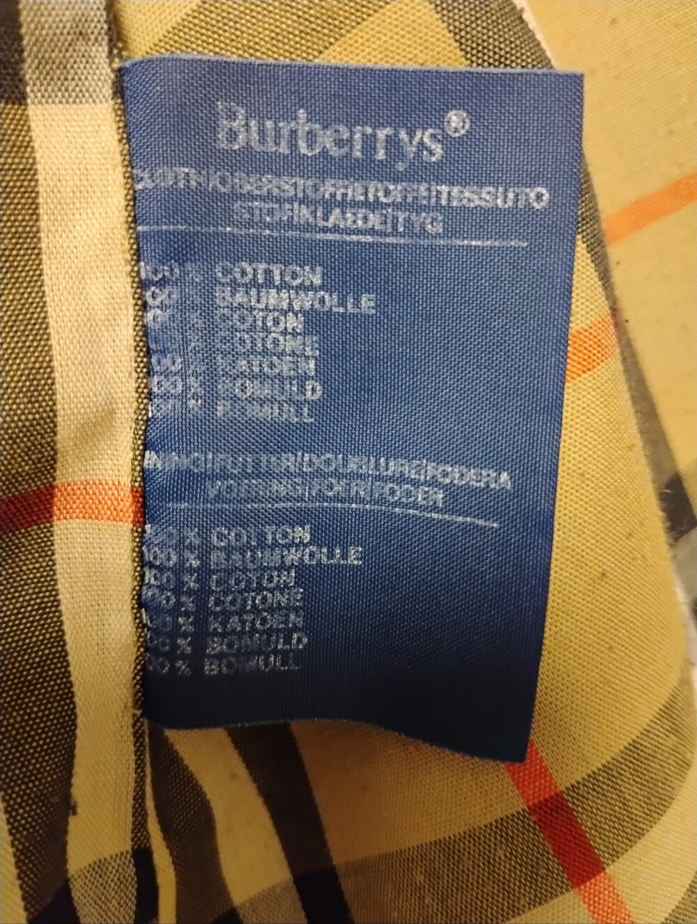 Vintage Burberry Beige Trench Coat with Removable Liner - Picture 12 of 16